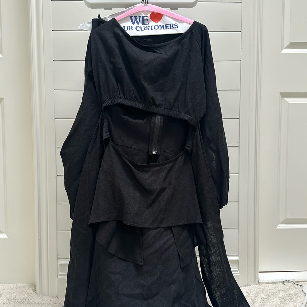 Just Bee Queen Black Two Piece Peplum Blouse Fishtail Skirt Small Sustainable